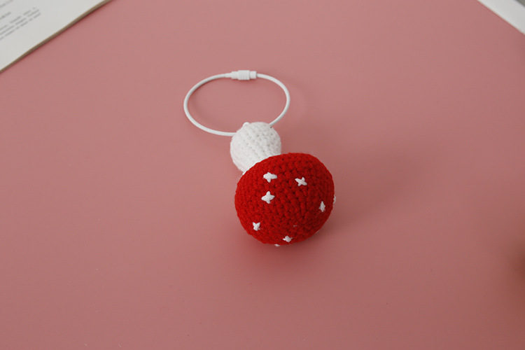 Crochet Keychain 08 1
