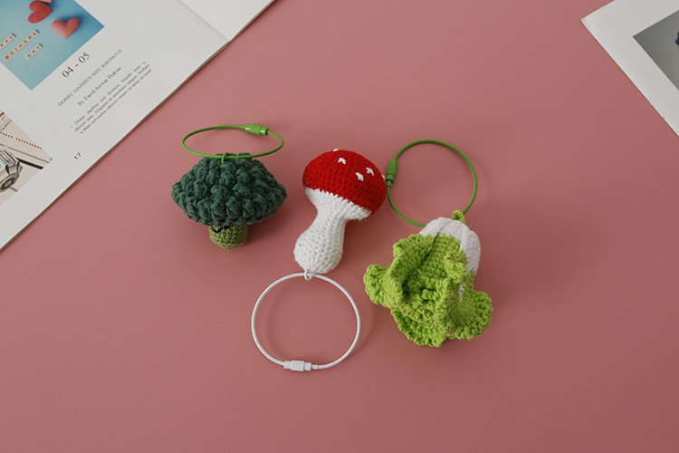 Crochet Keychain 09 1