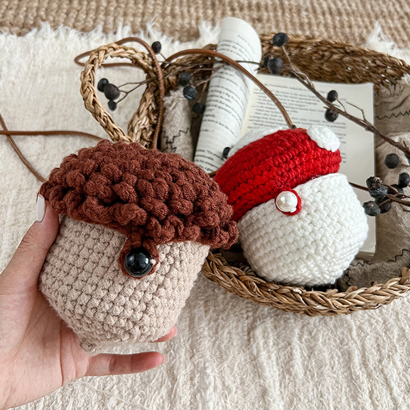 Hand knitted Wool Bag 01 1