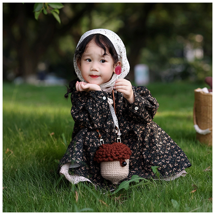 Hand-knitted Wool Bag