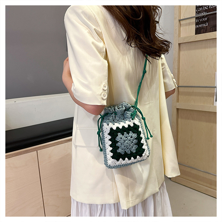 knitted crochet bag 33