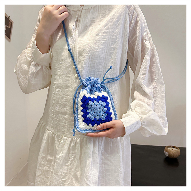 knitted crochet bag 40